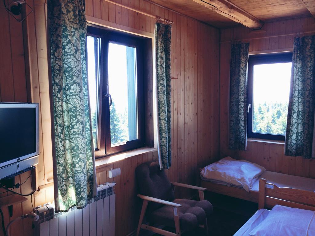 Schronisko Skrzyczne Hotell Szczyrk Rom bilde